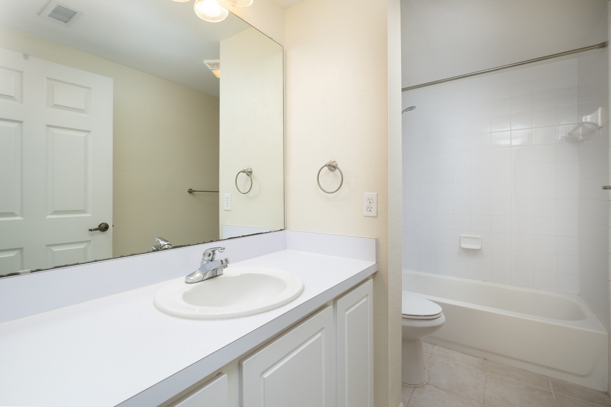 Building Photo - 5133 SW 91 Ct
