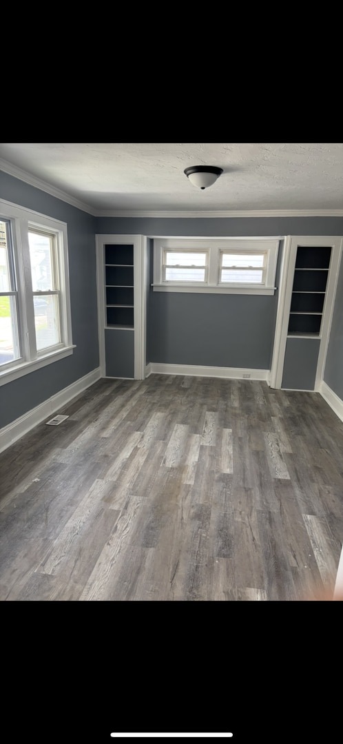 Building Photo - Section 8 Accepted!