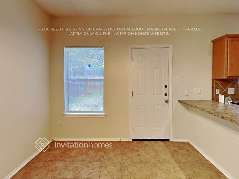 Building Photo - 17823 Kerrybrook Ln