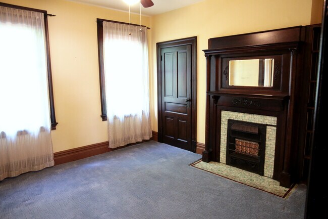 2nd floor family room (or second office) - 403 West St