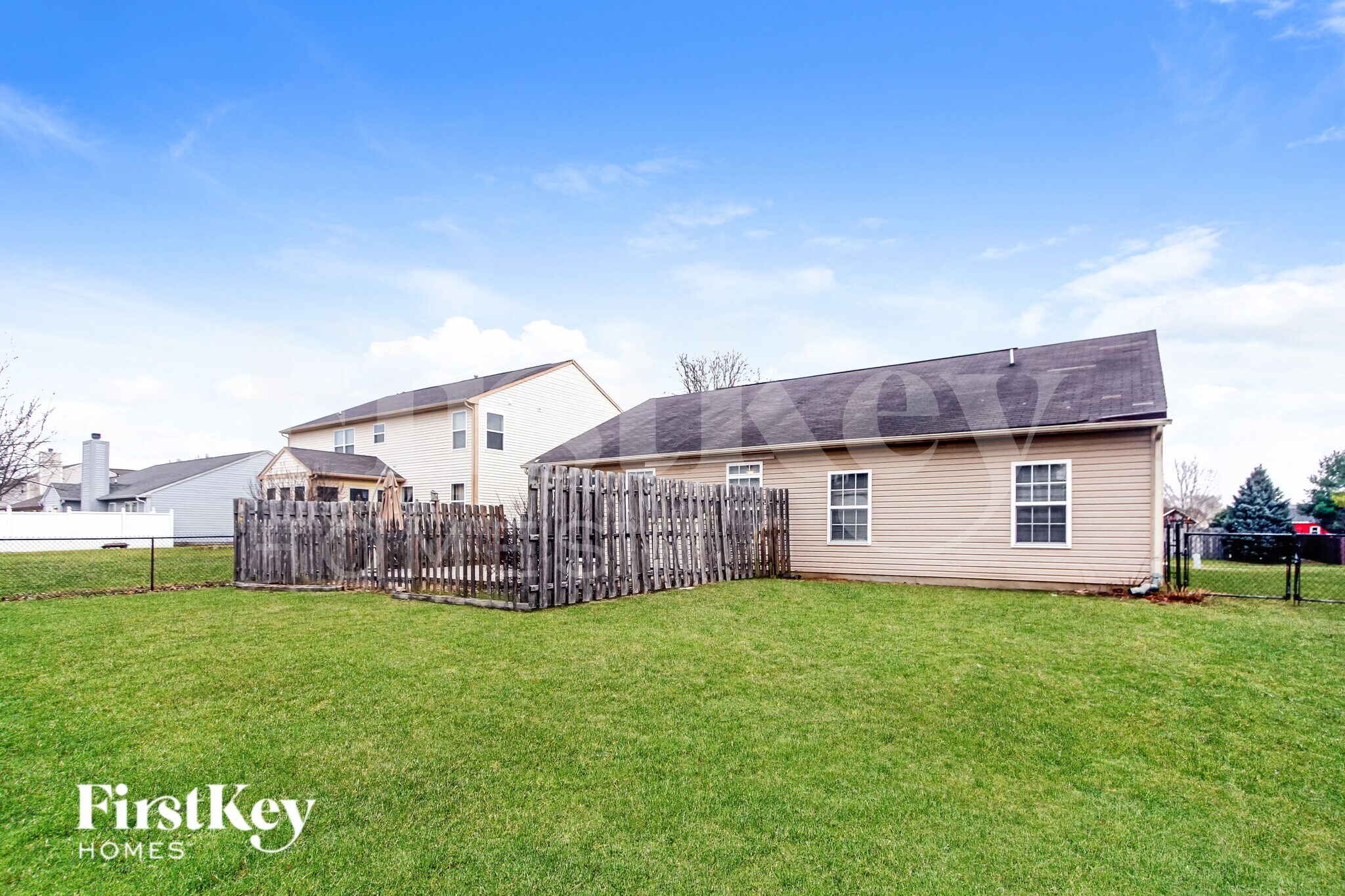 Building Photo - 10 S Burkhart Dr