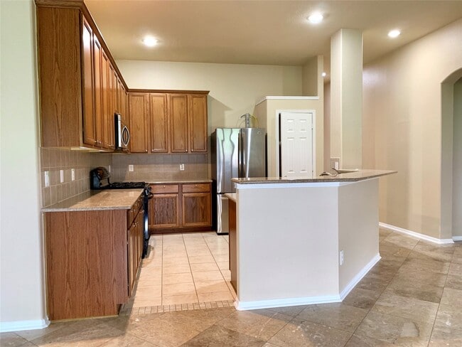 Building Photo - 2822 Chalet Knolls Ln