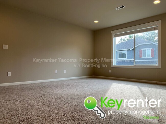 Building Photo - 16128-16181 81 Ave E