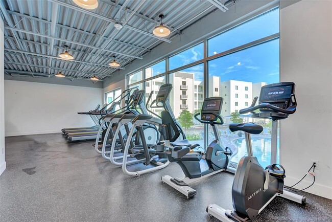 Building Photo - 1703 N Tamiami Trl