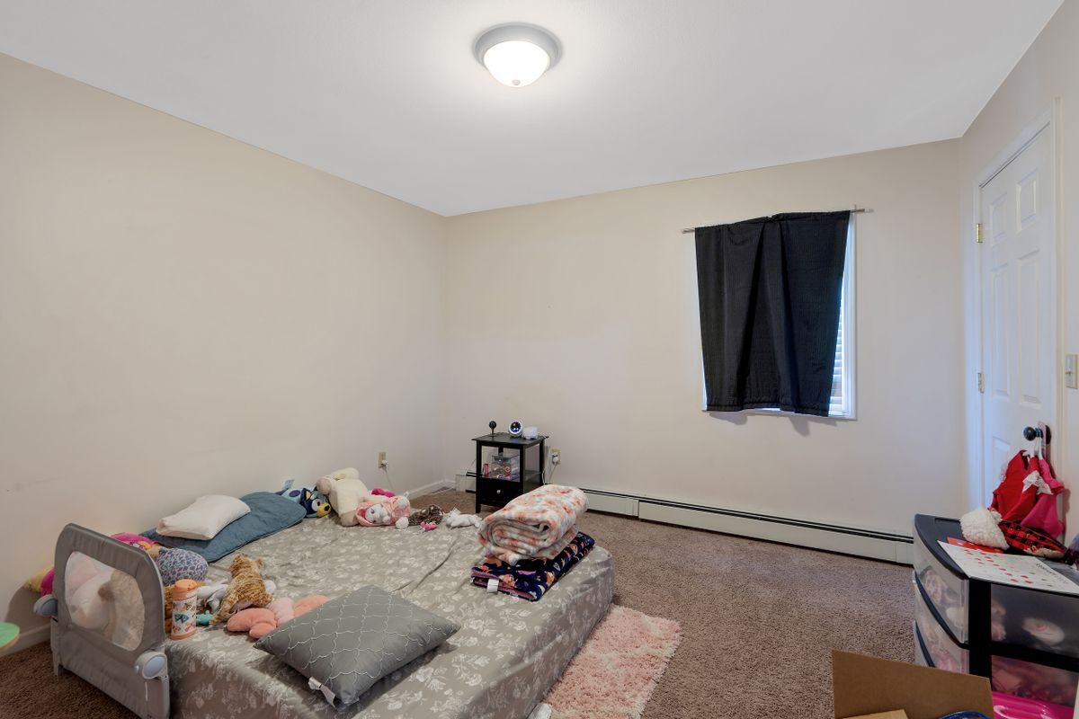 Building Photo - 5113 Cedarvale Rd
