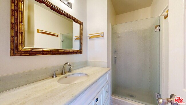 Building Photo - 7777 W 91st St