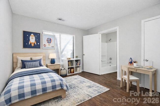 Building Photo - 10008 Graduate Ln