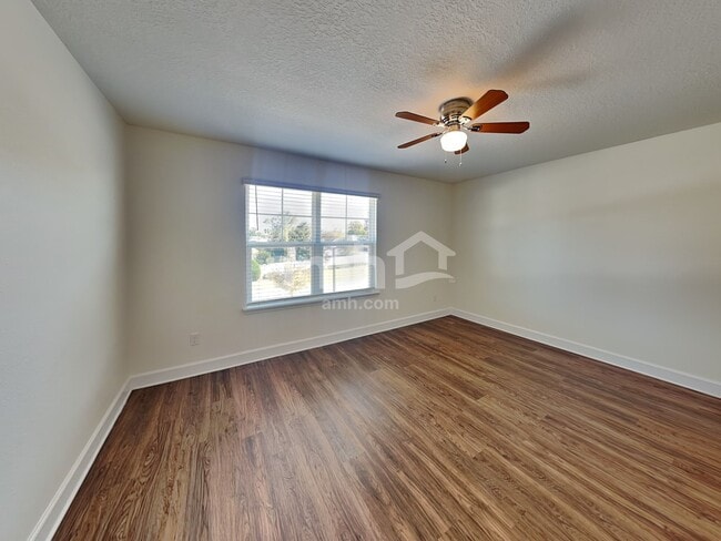 Building Photo - 1847 Silver Point