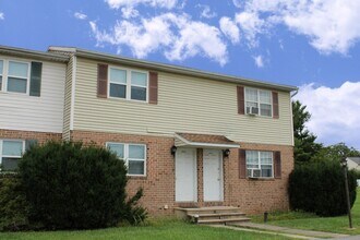 Building Photo - 3701-B Davidsburg Rd.