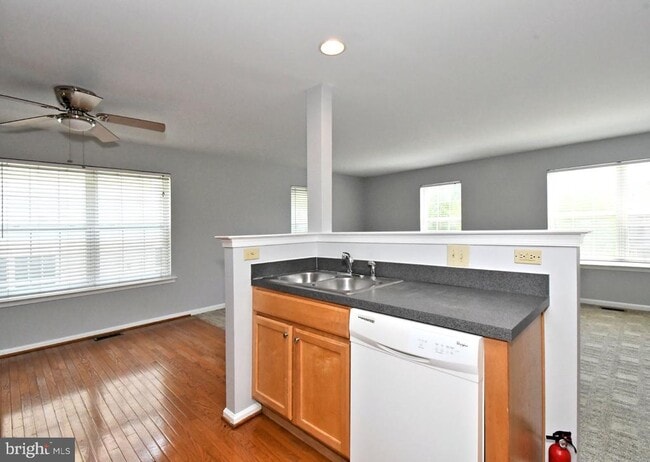 Building Photo - 1028 Balley Dr