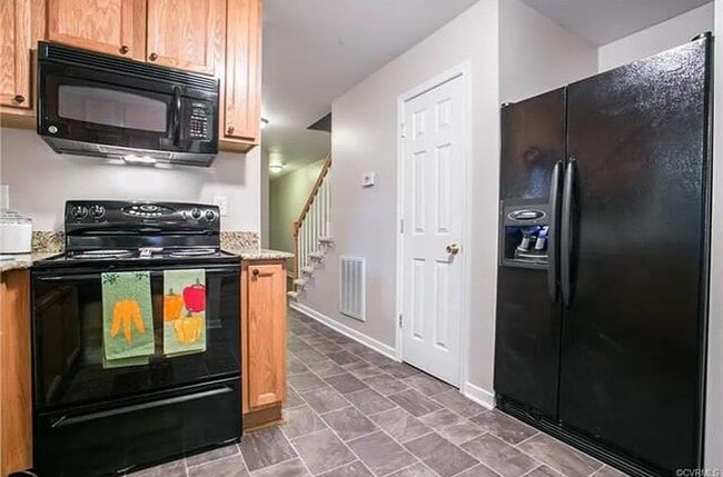 Building Photo - 1107 Sumpter St