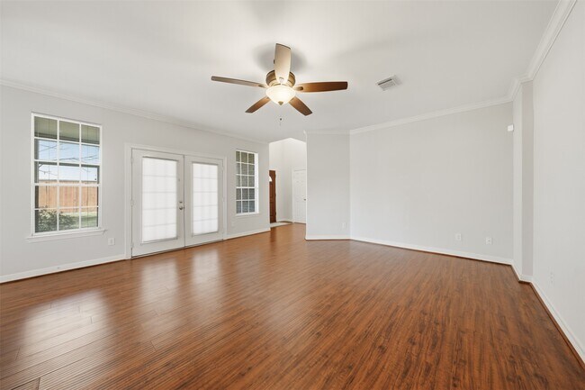 Building Photo - 4208 Greystone Way