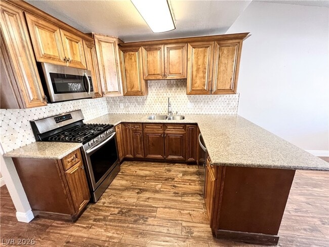 Building Photo - 6446 Meadowlark Ln