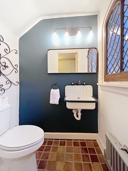 First floor half bath - 2265 Stillman Rd