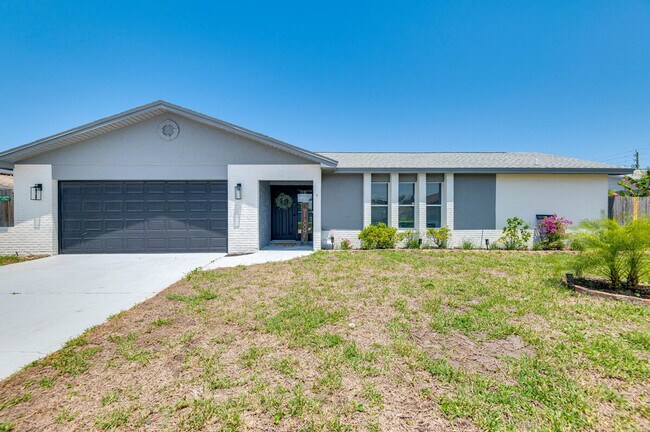 Building Photo - 589 Coconut St