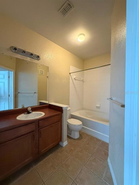 Building Photo - 8103 Lillies Way