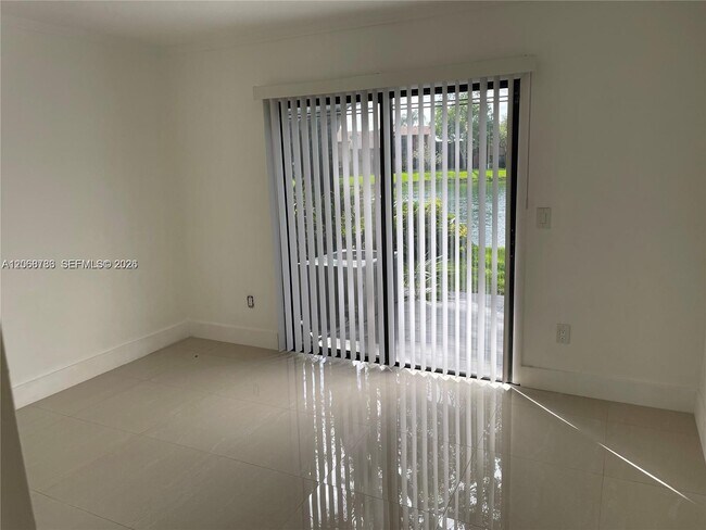 Building Photo - 4157 SW 85th Ave