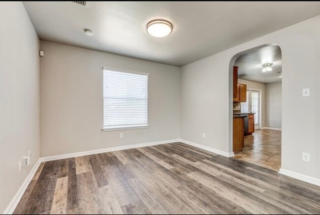 Building Photo - 7343 Lyia Br