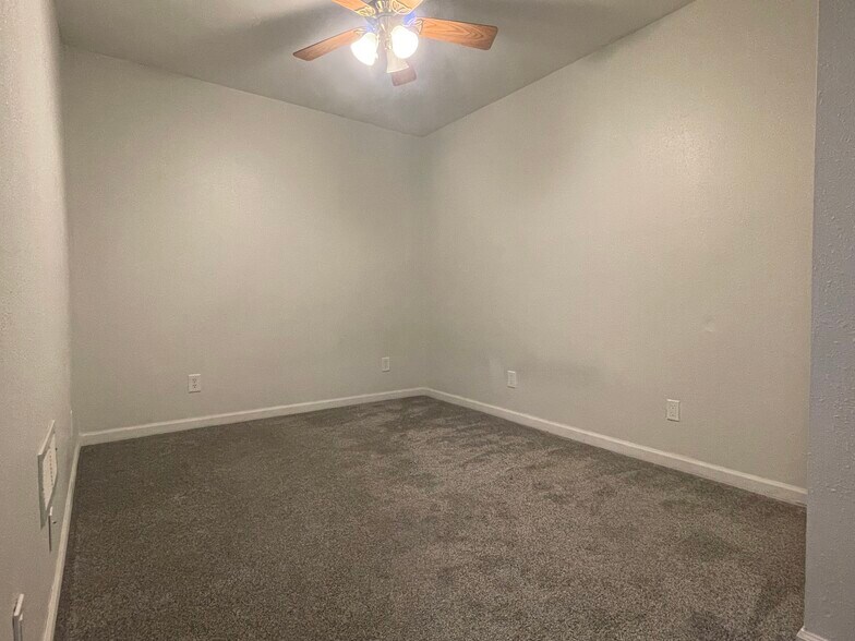 Bedroom #3 - 221 Saint Marys St