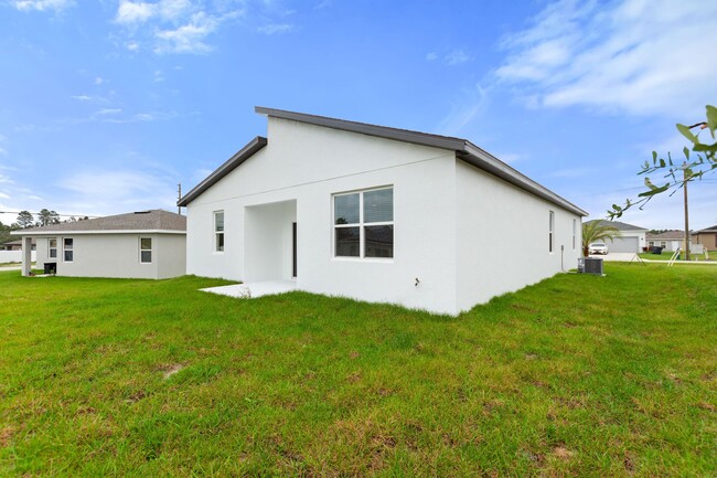 Building Photo - Deposit-Free! Modern, energy efficient hom...
