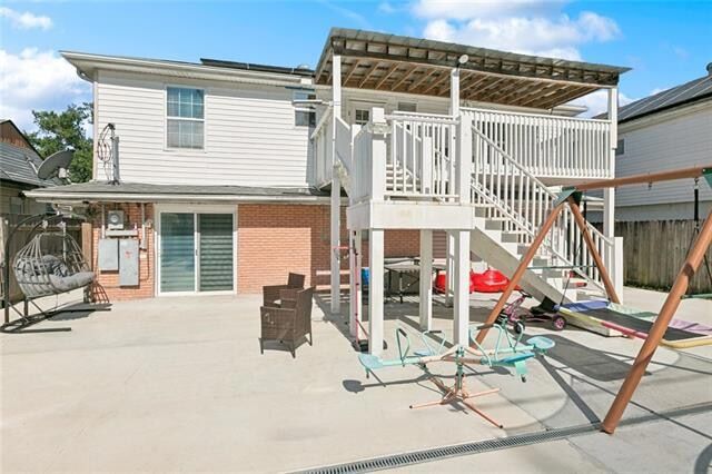 Building Photo - 1015 Roselawn St