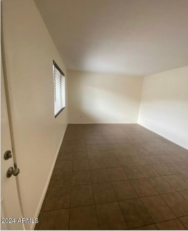 Building Photo - 1420 E Brown St