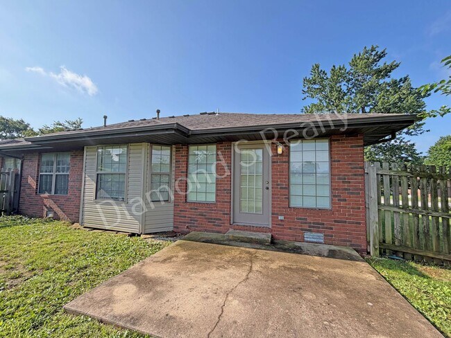 Building Photo - Beautiful All Brick Home Available!