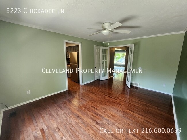 Building Photo - 5223 Chickadee Ln