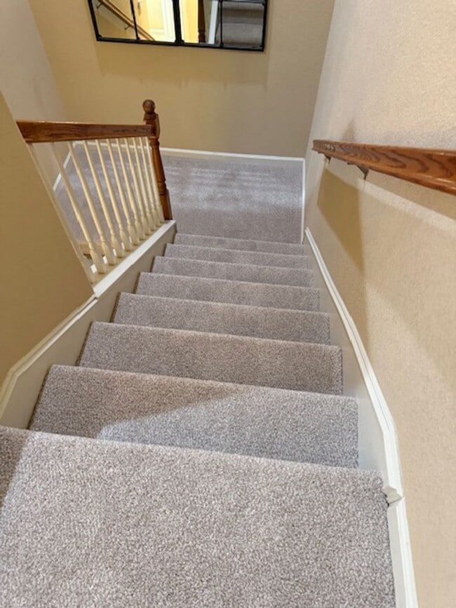 Building Photo - Gorgeous Natomas Condo