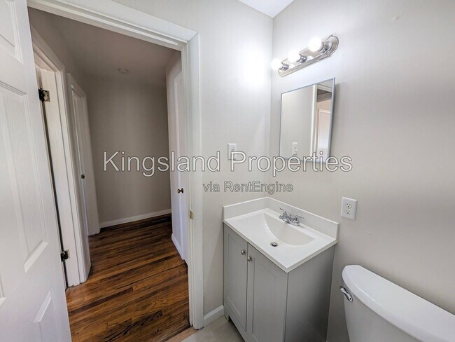 Building Photo - 936 Highmont Dr