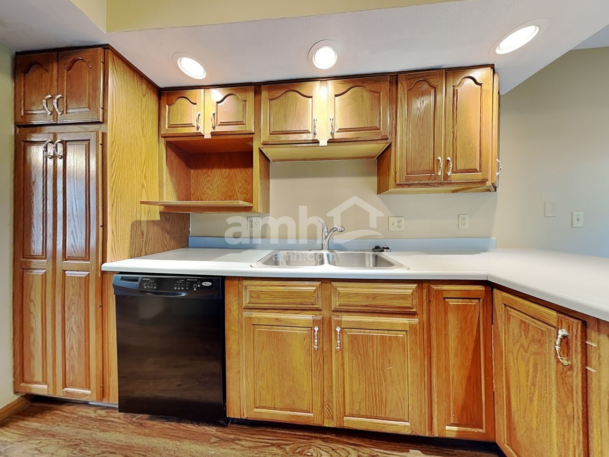 Building Photo - 1155 Arlie Ct