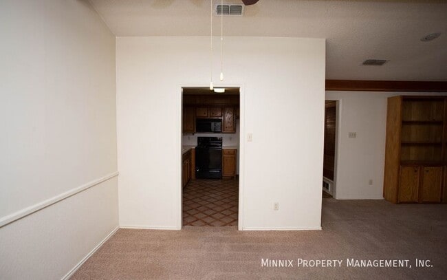 Building Photo - 5807 2nd St