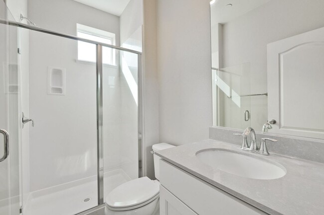 Building Photo - Exquisite 3 bed 3 bath home in San Jose Blossom Hill area!