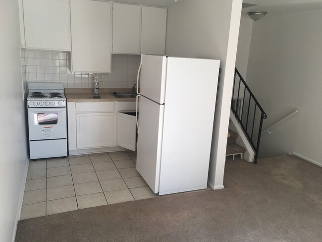 Building Photo - 1220 Allison St