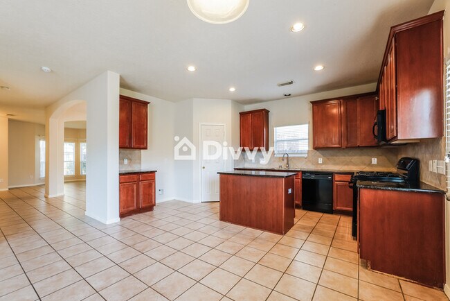 Building Photo - 9022 S Ferndale Pl Dr