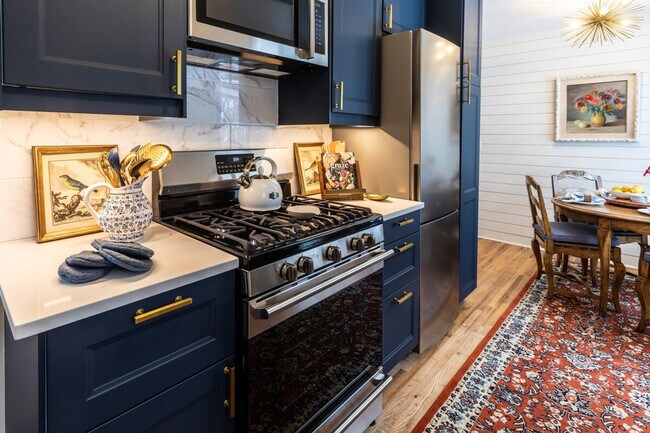 Building Photo - 17035 9th Ave N