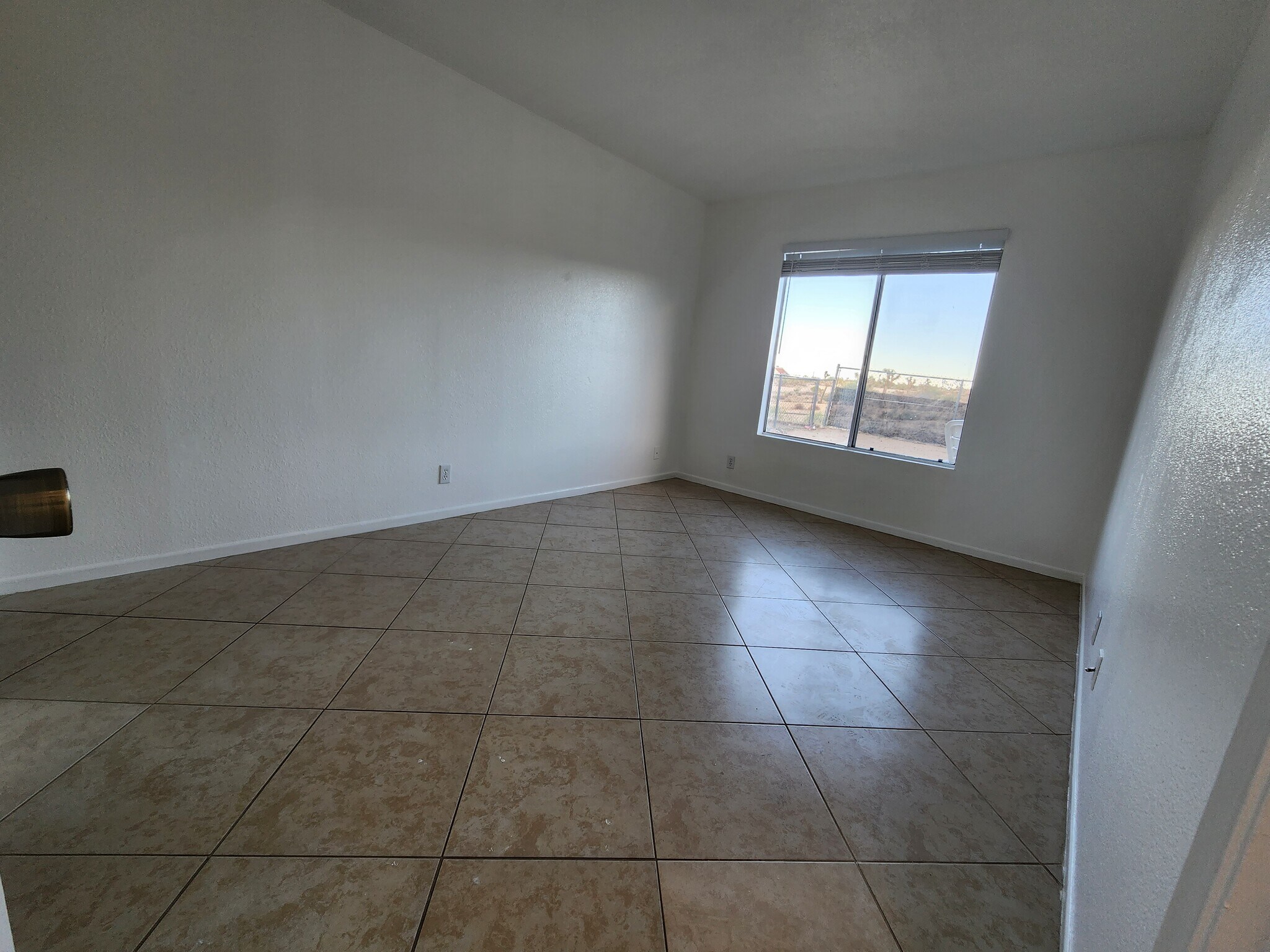 Master bedroom #1 - 7117 Murray Ln