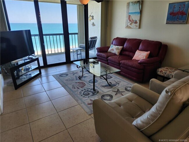 Building Photo - 10680 S Ocean Dr