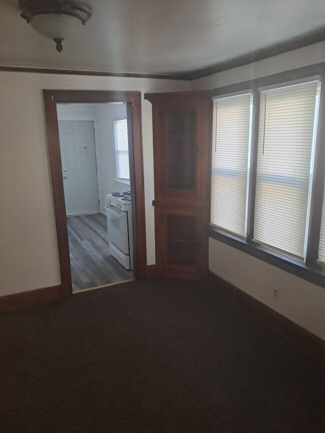 Building Photo - 311N40thM