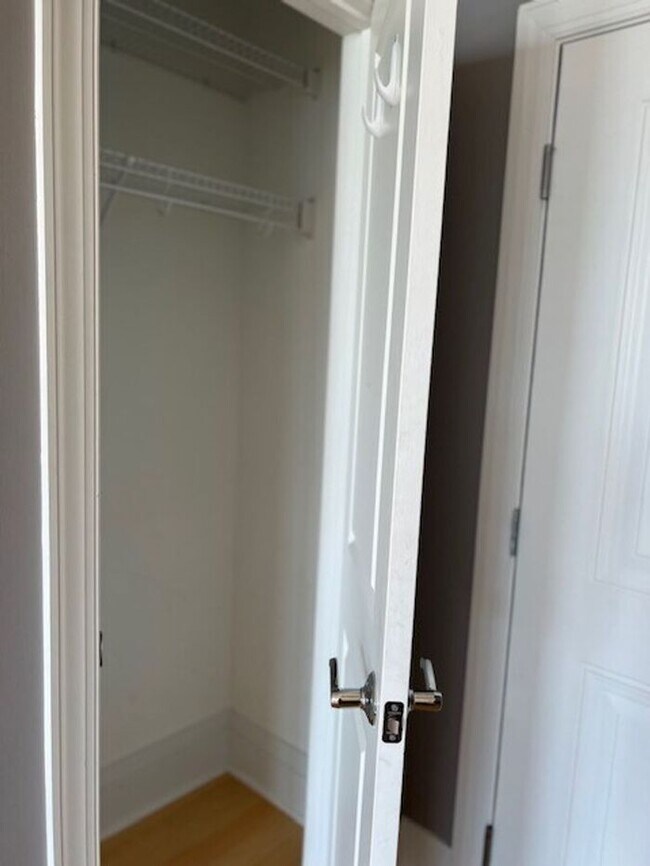 Building Photo - 2BR/2FULL BATH! Down Town Wilmington ''The Weldon'', an art deco Brooklyn Arts district.