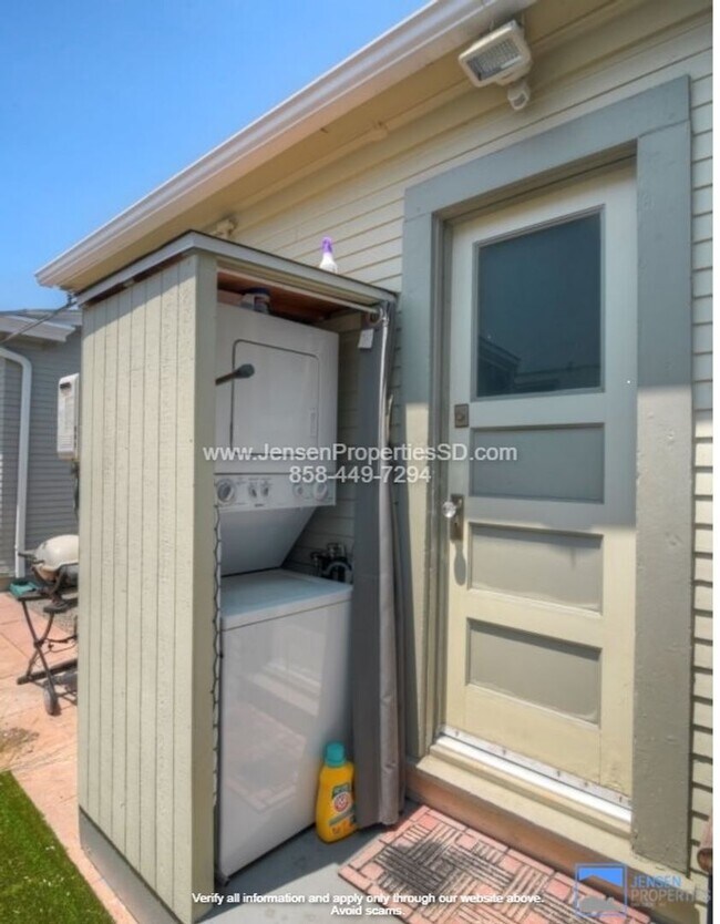 Building Photo - Beautiful 1br/1ba Home in a Wonderful Loca...