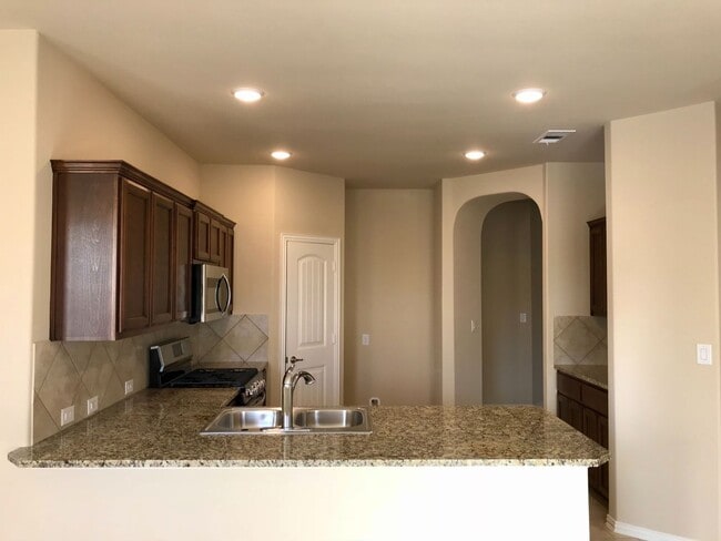 Building Photo - COMING SOON!!  Beautiful Home in Parks Bell