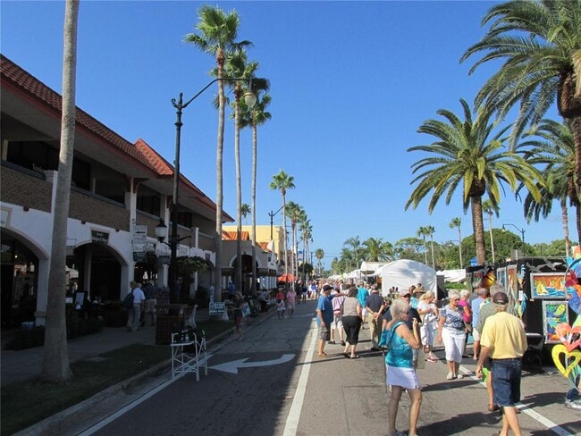 Building Photo - 505 Granada Ave