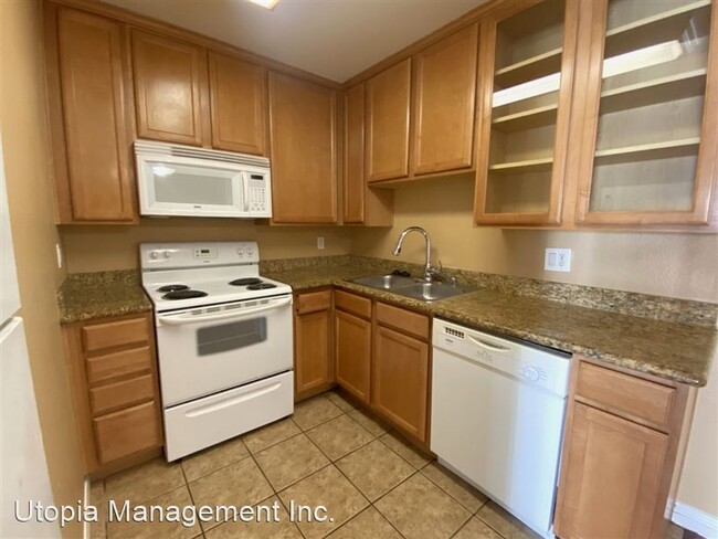 Building Photo - 6333 College Grove Way