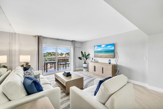 Building Photo - 170 N Ocean Blvd