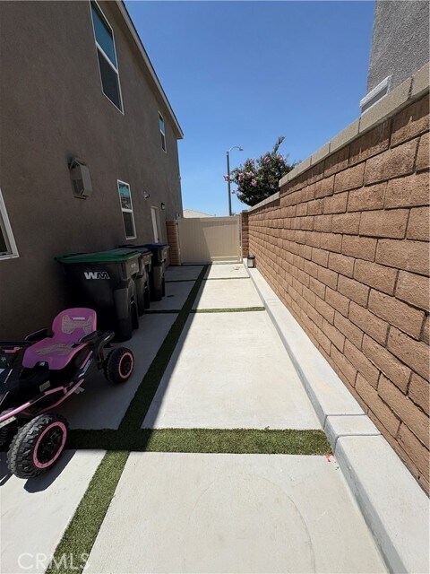 Building Photo - 7664 Sweet Rnch Cir