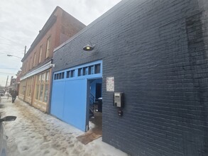 Building Photo - 301 Goshen St