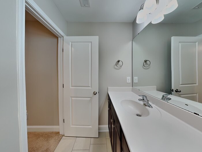 Building Photo - 3820 Sapphire Ridge Ct