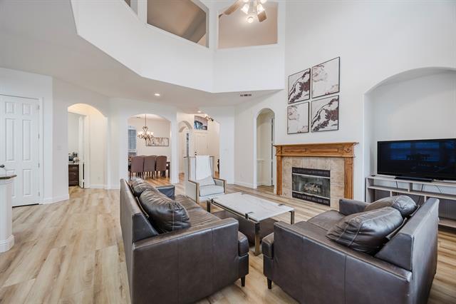 Building Photo - 7631 Red Clover Dr
