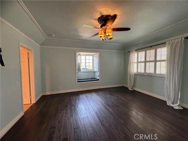 Building Photo - 28102 Camellia Ct
